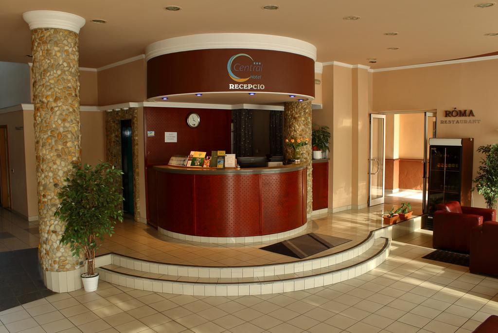 Hotel Central Nagykanizsa Exterior photo